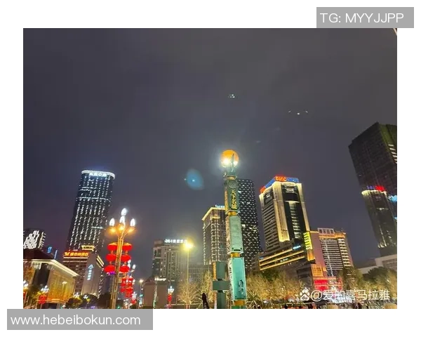 川渝足球历史十大球星排名及其影响力解析