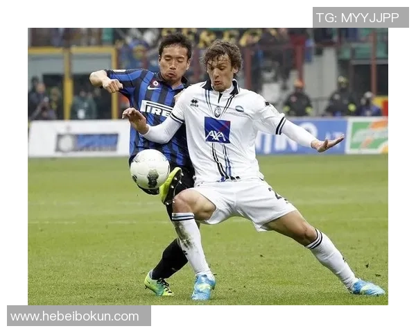 菲利维斯：从足球场上崭露头角到全球球迷心中的传奇人物